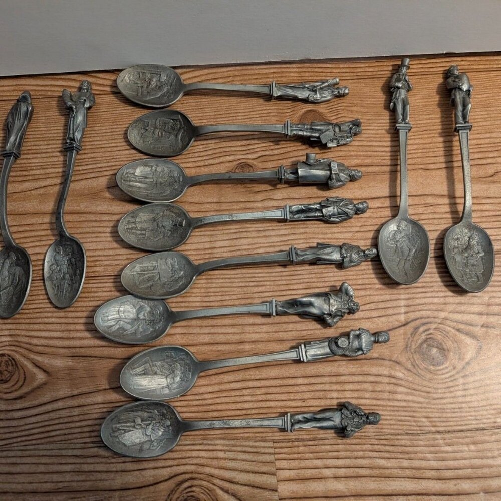 Franklin Mint A Christmas Carol Pewter Souvenir Spoons 12 Pc Charles Dickens VTG